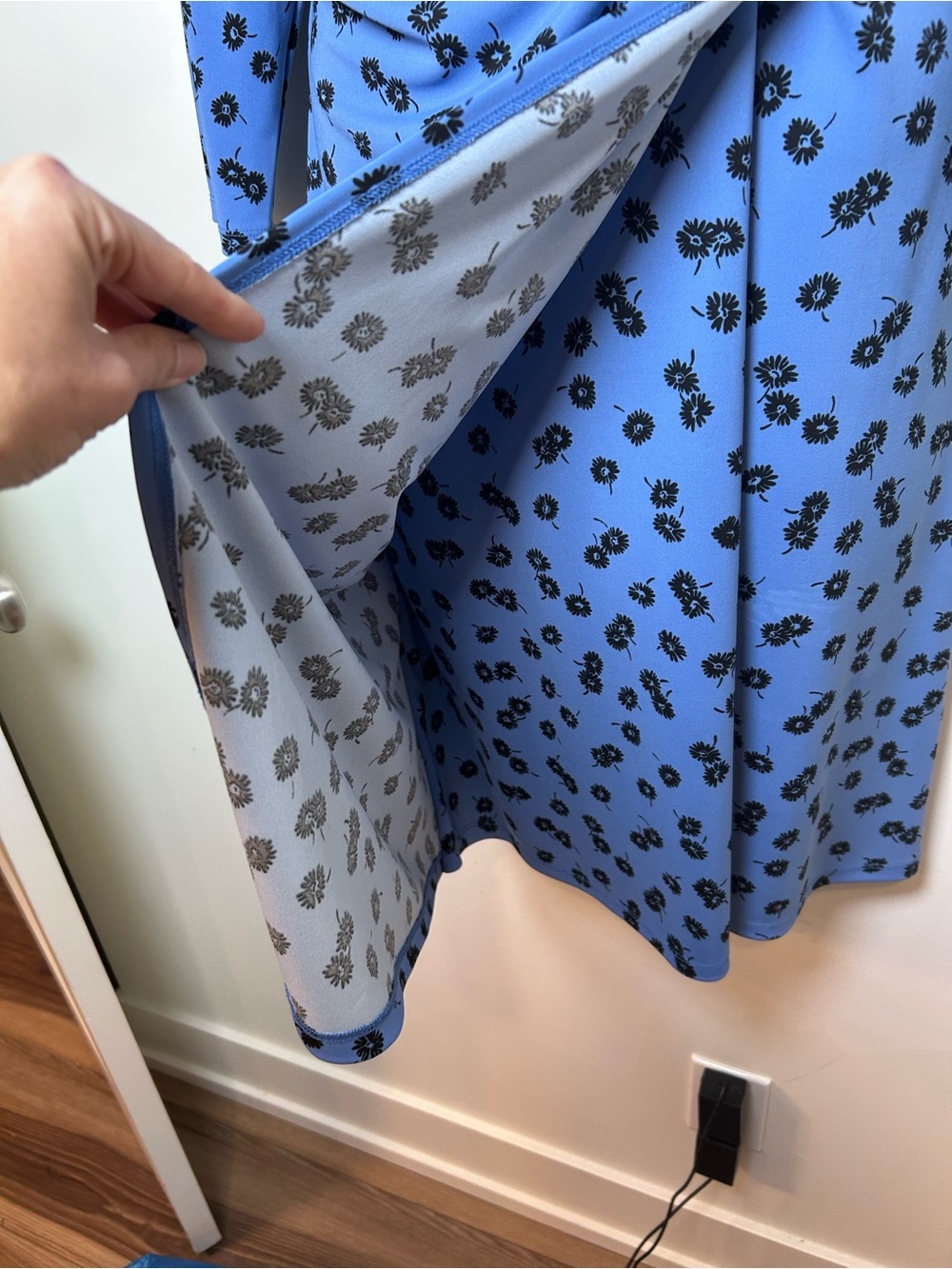 Talbots KNIT JERSEY FAUX WRAP DRESS - blue DAISIES size 1x career work career - Picture 5 of 9